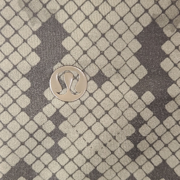 Lululemon On the Fly Jogger Snakeprint - Picture 3 of 3